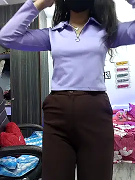 Webcam Model (Sexy-ashi) is live