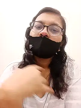 Mahira_sharma01 webcam