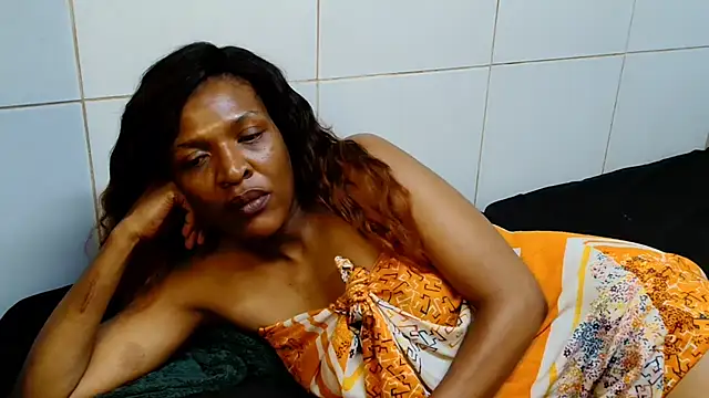 SpicyQueenxxxx webcam