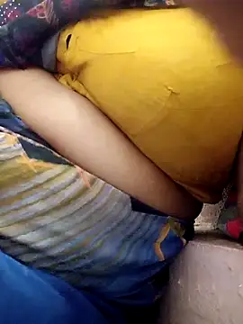 Webcam Model (harinisree)  is live.Free join now!