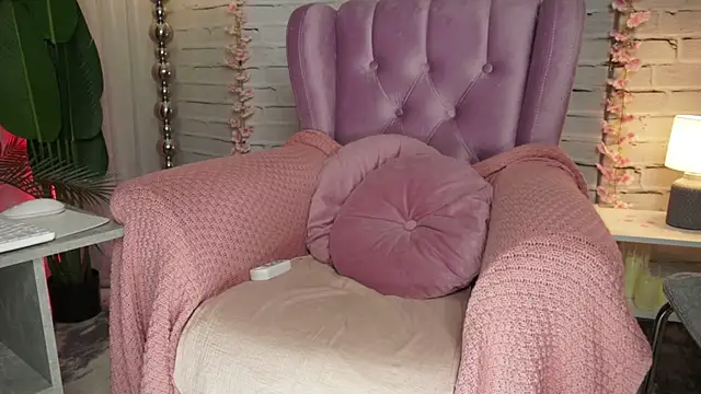 Milana_Sapphire webcam