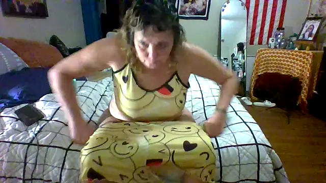 Bored_Grandma webcam