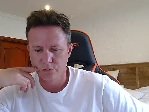 TroyDieselXXX webcam