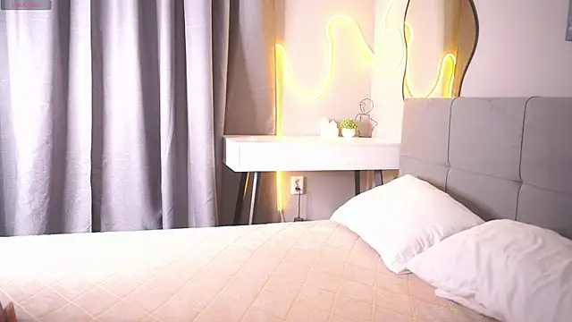 AudreyBrooks_ webcam