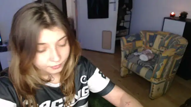 Aliens4twenty webcam