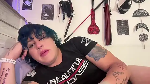 Julietserenity webcam