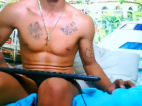 IndianMuscle69 webcam