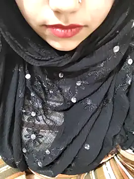 Webcam Model (Miss_Rose__)  is live.Free join now!