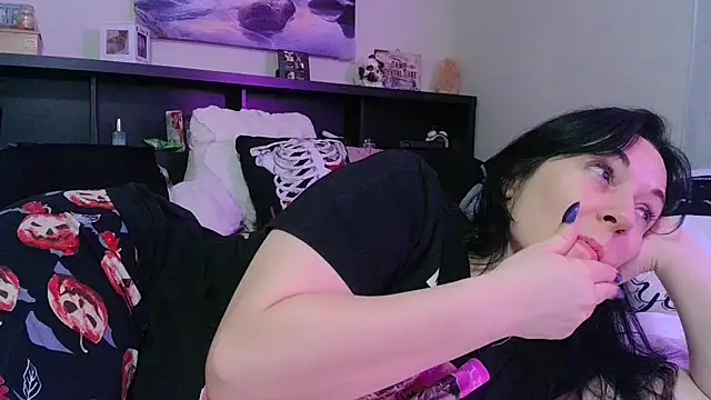 xxxCrystalLakexxx webcam