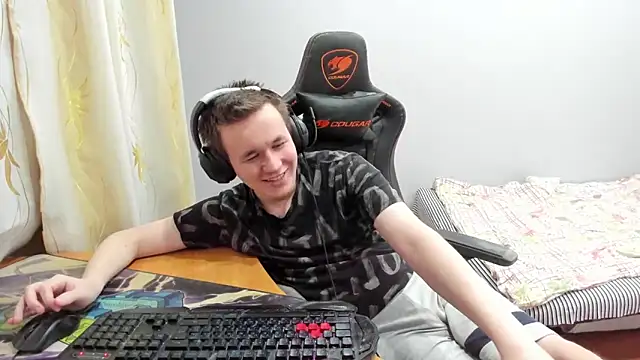 iliaskrislove webcam