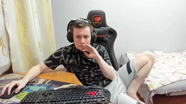 iliaskrislove webcam