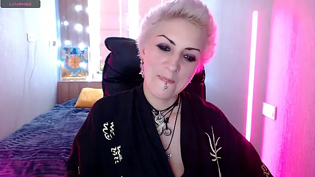 sweet-n-strong - Sweet-n-Strong's free webcam