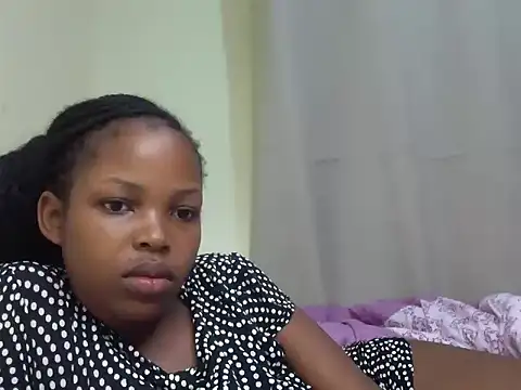 queen-sasha - Queen-sasha's free webcam - UK Sex Cams