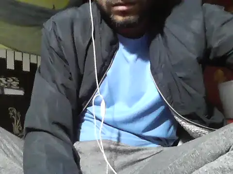 Stubborndesiboy webcam