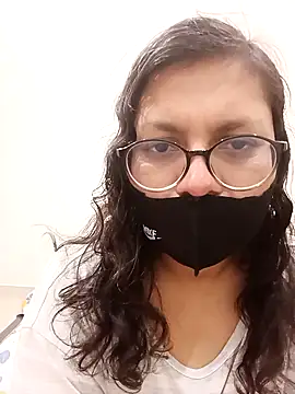 Mahira_sharma01 webcam