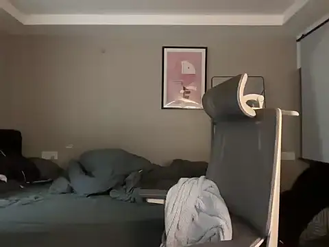 iambennet Live Webcam on Stripchat