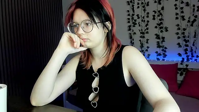 shy_elina01 webcam