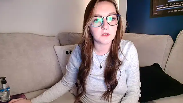 short_sweetpea webcam