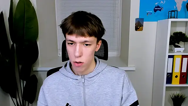 markbranston (M twink) - Cum show