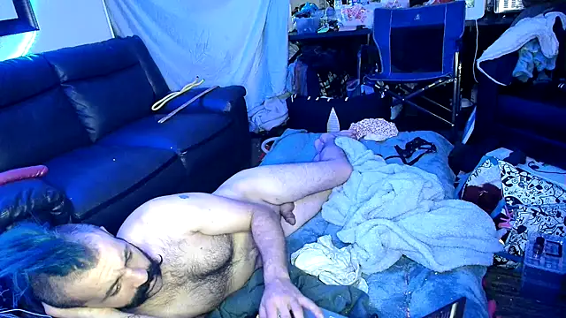 Longdongsilver_323 webcam