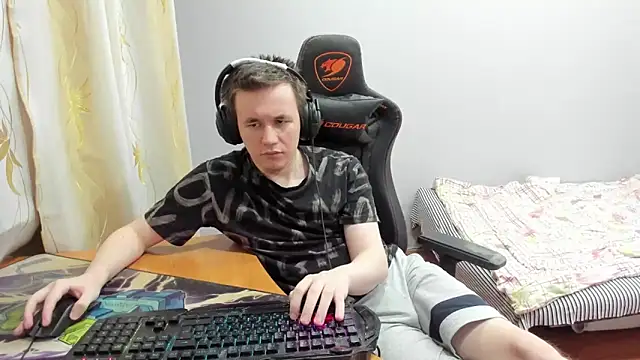 iliaskrislove webcam