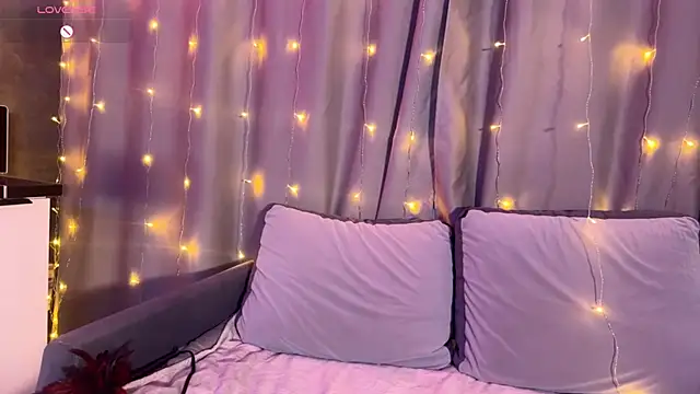 vetanation (F young) - pinch nipples