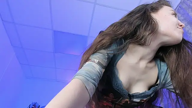 milastoyne - MilaStoyne's free webcam - UK Sex Cams