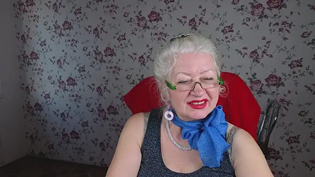 Maya_Mayflower webcam