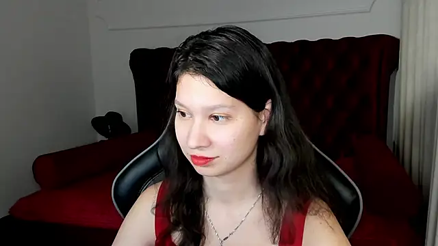 SaraDenars webcam stripchat model stream image