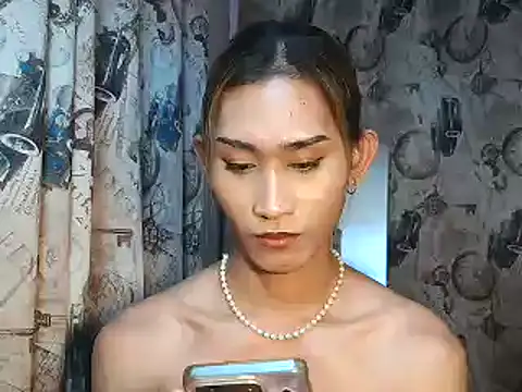 youarea_dreamer webcam