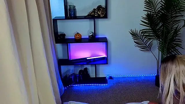 raven_ink - Raven_Ink's free webcam - UK Sex Cams