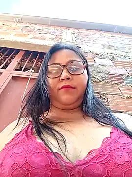 Dirty-Momm-Divorced-Hot webcam