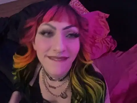 Webcam Model (ChrryFoxx)  is live.Free join now!