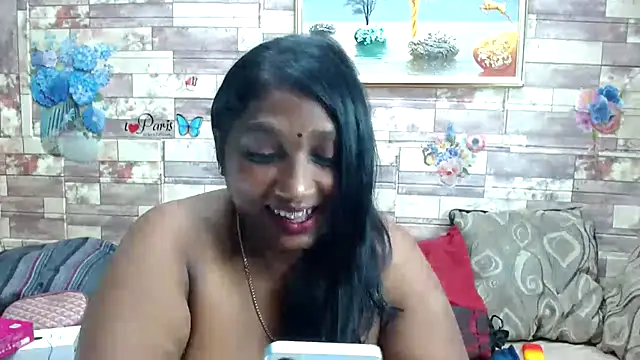 Indian_tracy webcam