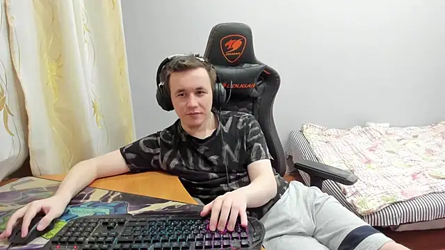 iliaskrislove webcam