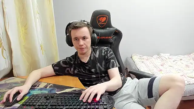 iliaskrislove webcam