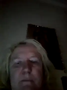 LoveCupid5451 webcam