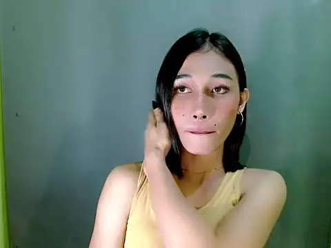 Urfucking_khloe1 webcam