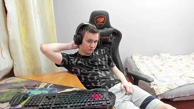 iliaskrislove webcam