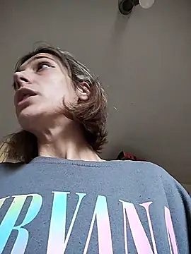 SheTheDeeevil webcam