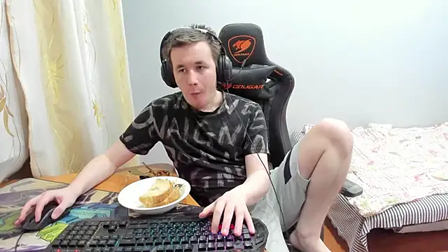 iliaskrislove webcam