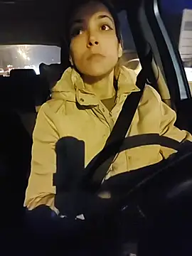 SheTheDeeevil webcam