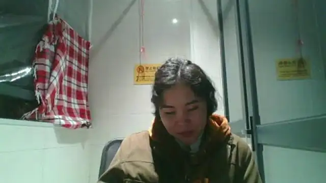 JennyCarpenter webcam