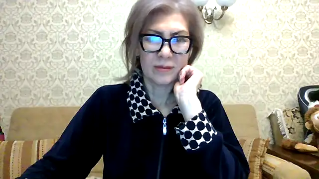 Elegant00Lady webcam