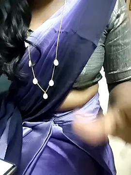 Tamilmallu-duskygirl03