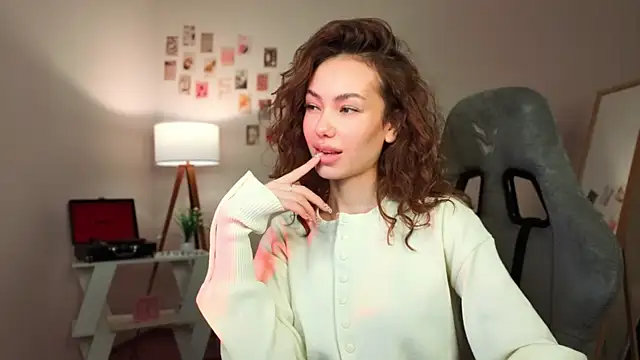 branchwithflowerss - Branchwithflowerss's free webcam