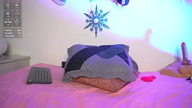 pocahotass_11 webcam