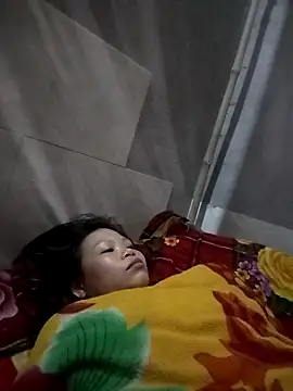 linhna999 - LinhNa999's free webcam - UK Sex Cams