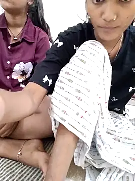 Unique_girls90 webcam