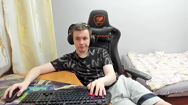 iliaskrislove webcam